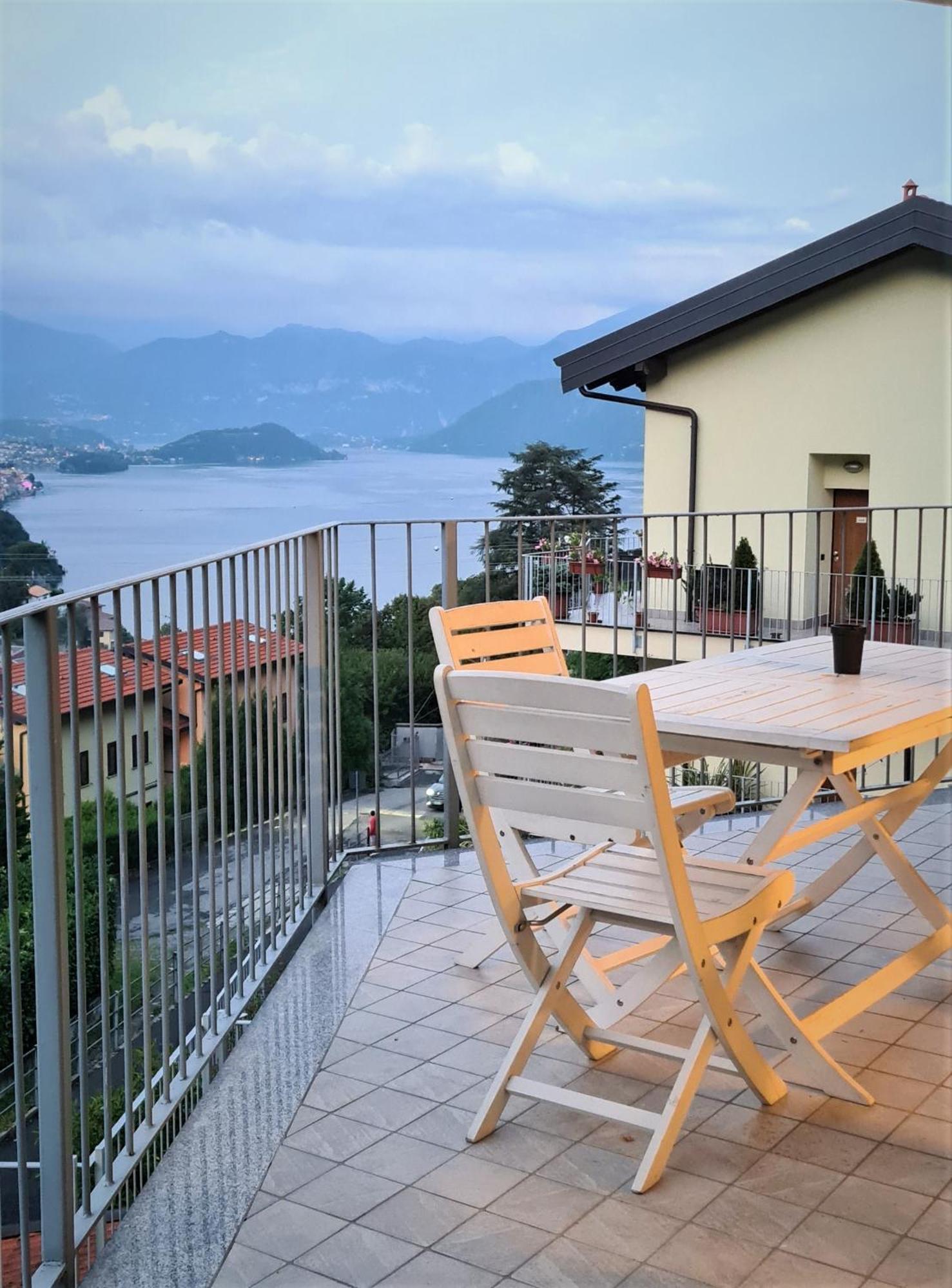 Vista Dolce Isola _ Lakeview Pool, Terrace & Garden Apartment Argegno Szoba fotó